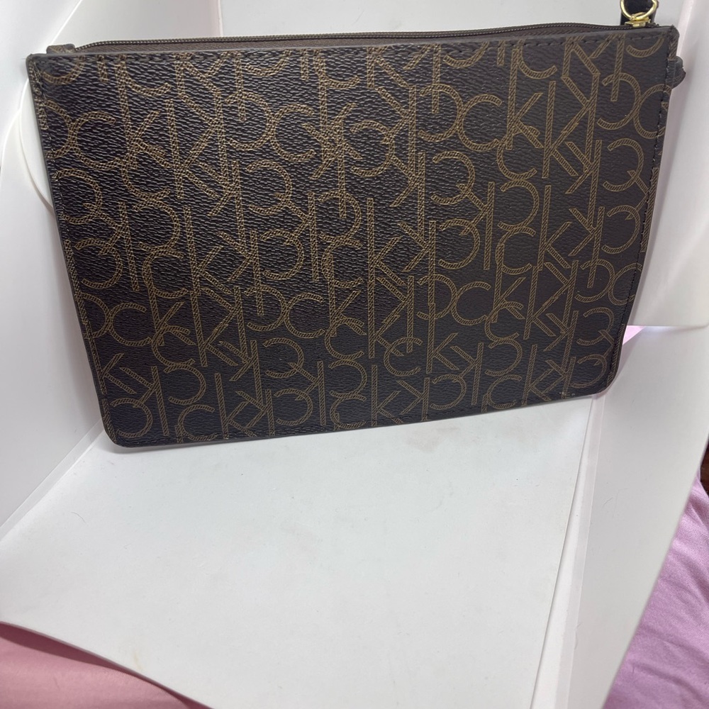 Calvin‎ Klein Black and Brown Monogram Clutch - Picture 2 of 7